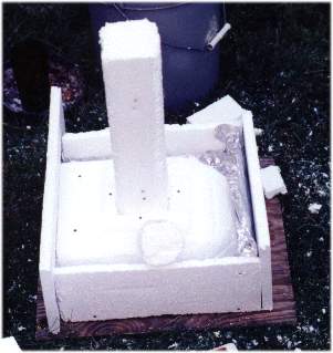 Foam frame of insulating castable mold