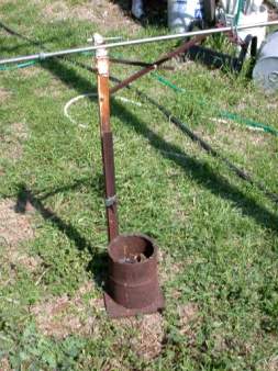 Pipe and punty holding stand for preheating the ends